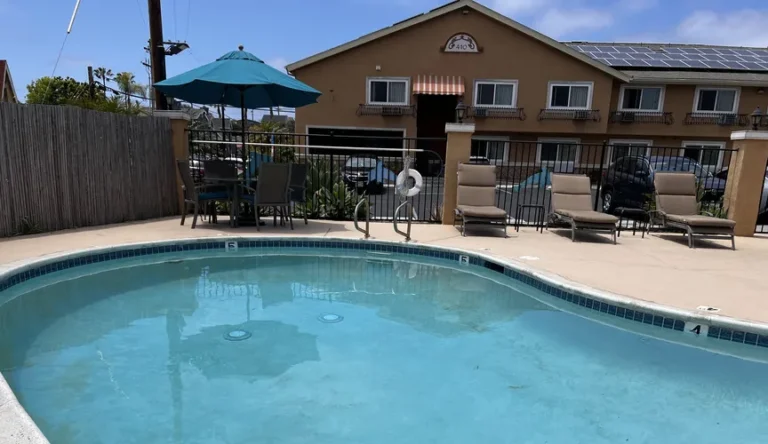 VECA Brisa Pacifica Hotel Pool 768x444