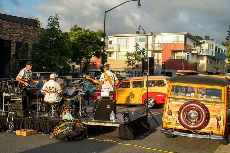 August in Encinitas: Summer in Full Swing - July 31, 2025 - Visit Encinitas CA Encinitas Cruise Night photo with band - Visit Encinitas CA - Discover the Coastal Charm of Encinitas